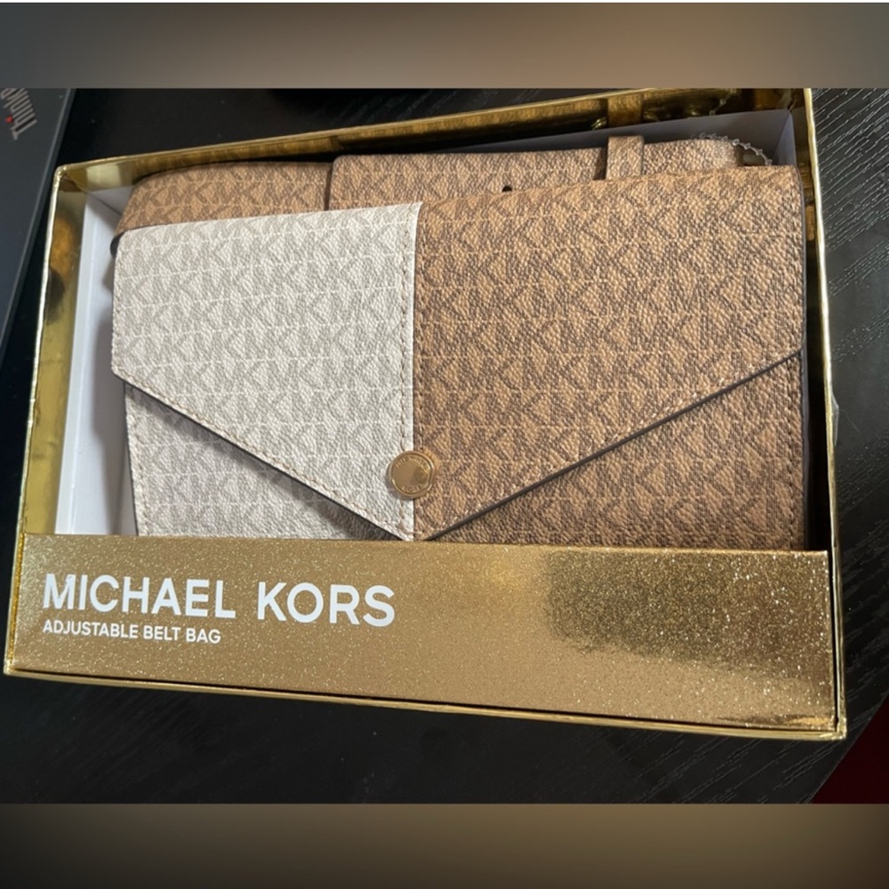 Michael Kors Adjustable Belt Bag